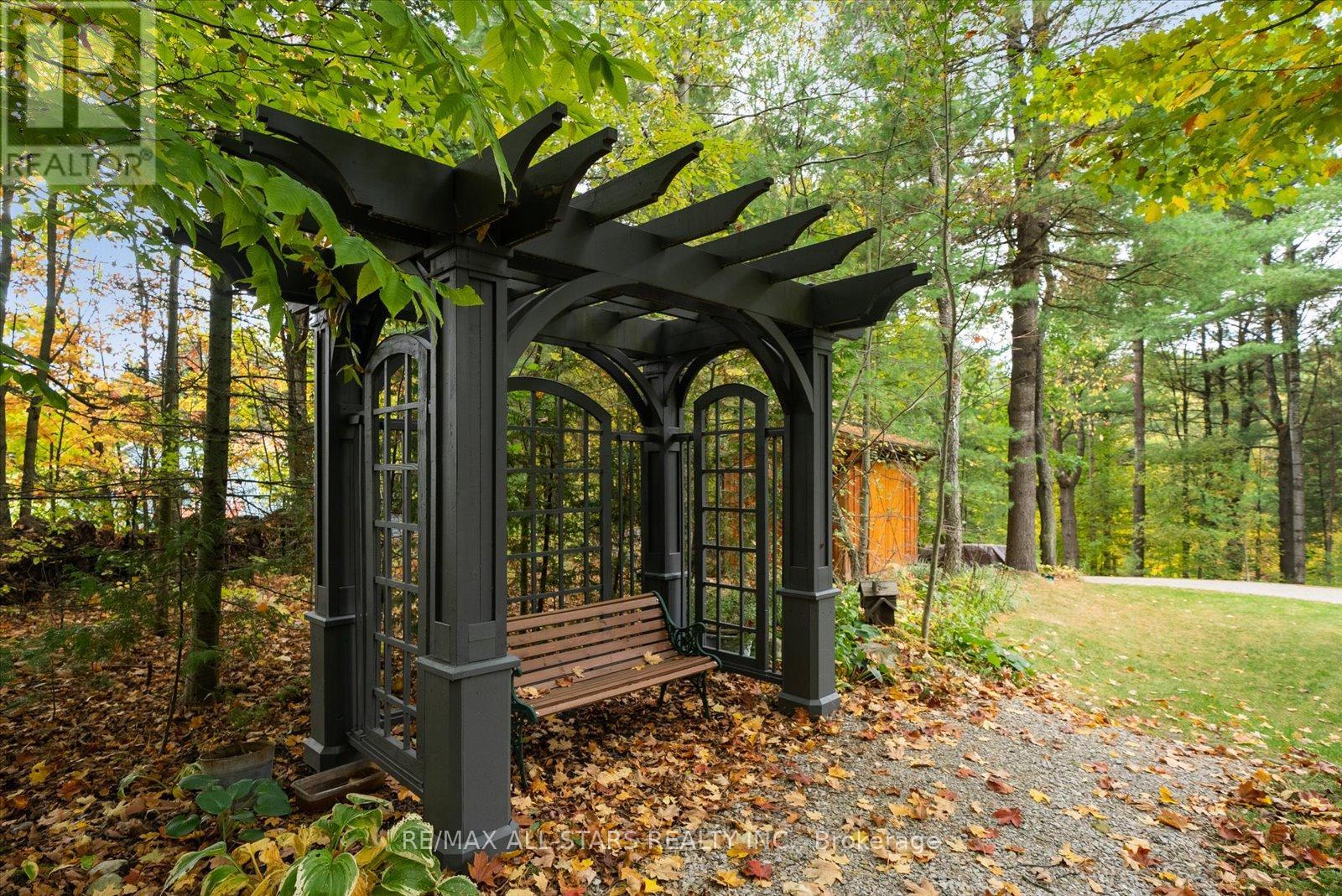 29 Robert Boulevard, Springwater (Hillsdale), Ontario  L0L 1V0 - Photo 40 - S13023488