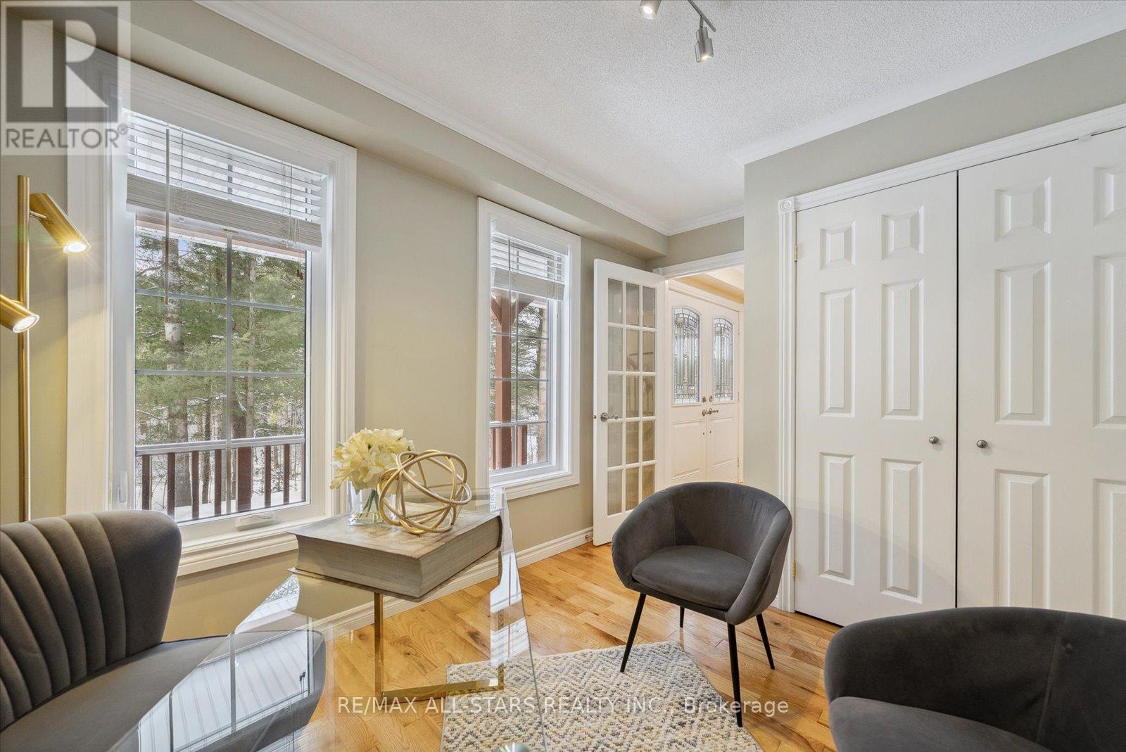 29 Robert Boulevard, Springwater (Hillsdale), Ontario  L0L 1V0 - Photo 7 - S13023488