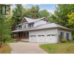 29 ROBERT BOULEVARD, Springwater, Ontario