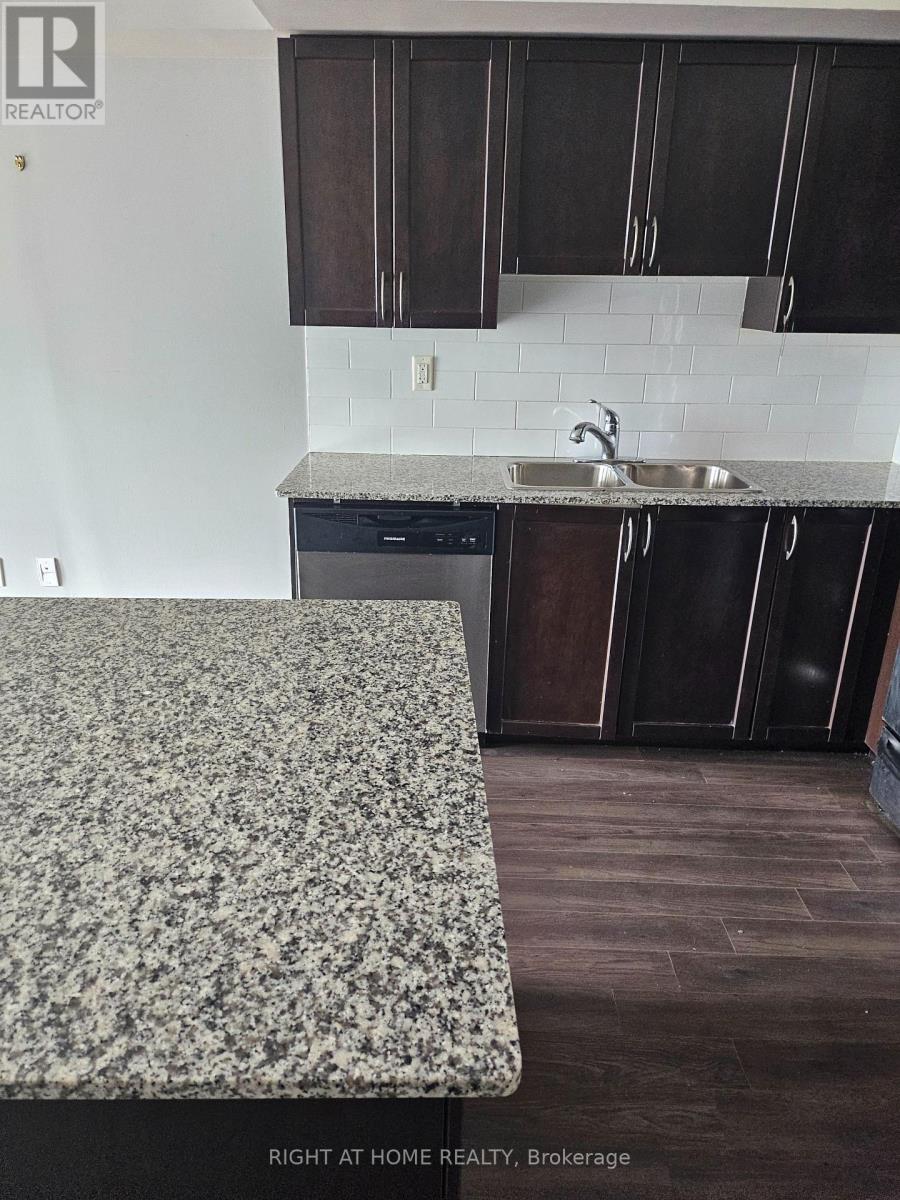 1306 - 815 Lansdowne Avenue, Toronto, Ontario  M6H 4K6 - Photo 14 - W13023472