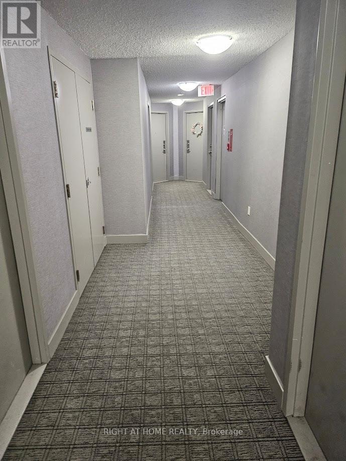 1306 - 815 Lansdowne Avenue, Toronto, Ontario  M6H 4K6 - Photo 4 - W13023472