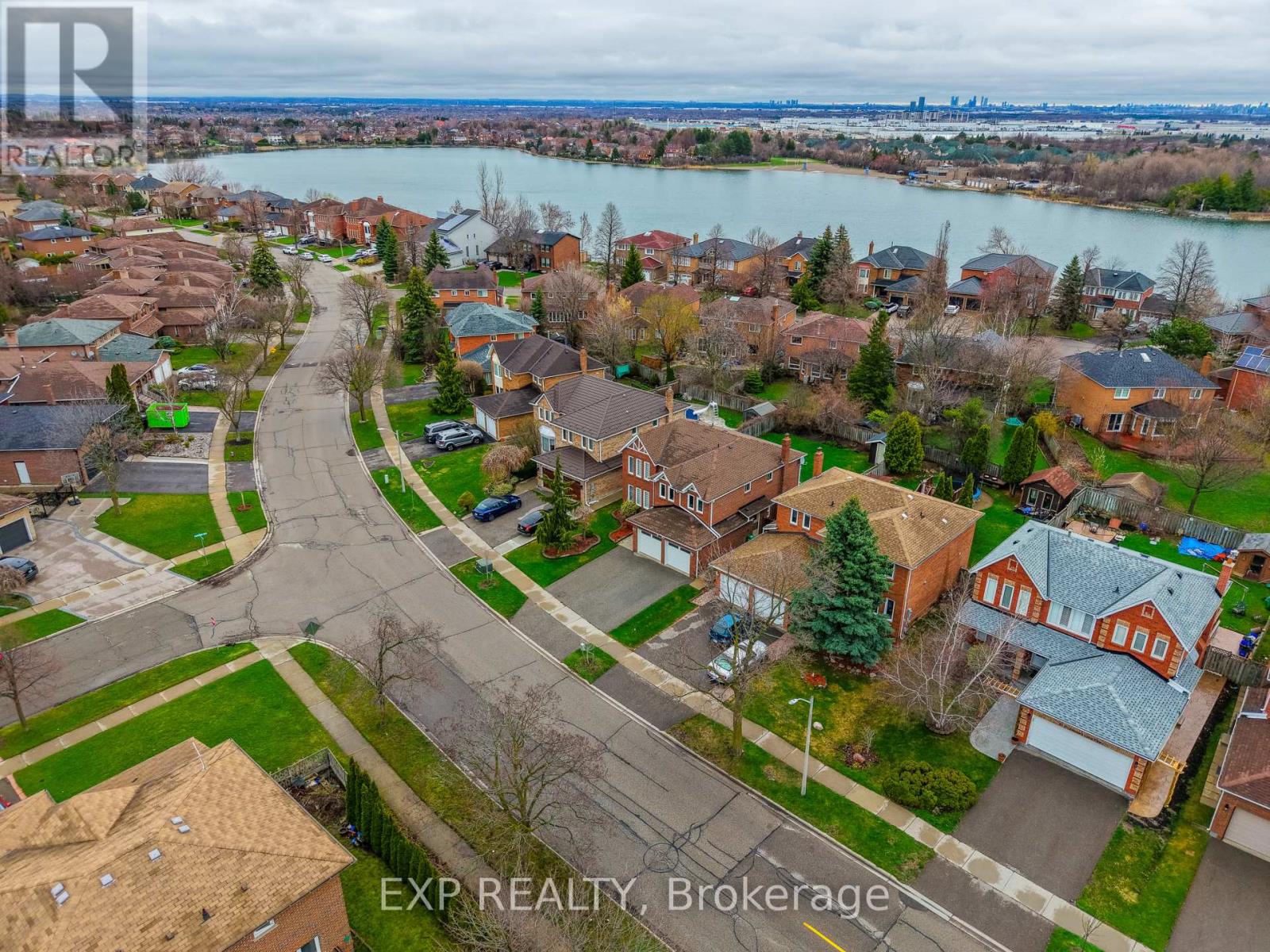 85 Professor's Lake Parkway, Brampton, Ontario  L6S 4T4 - Photo 48 - W13023474