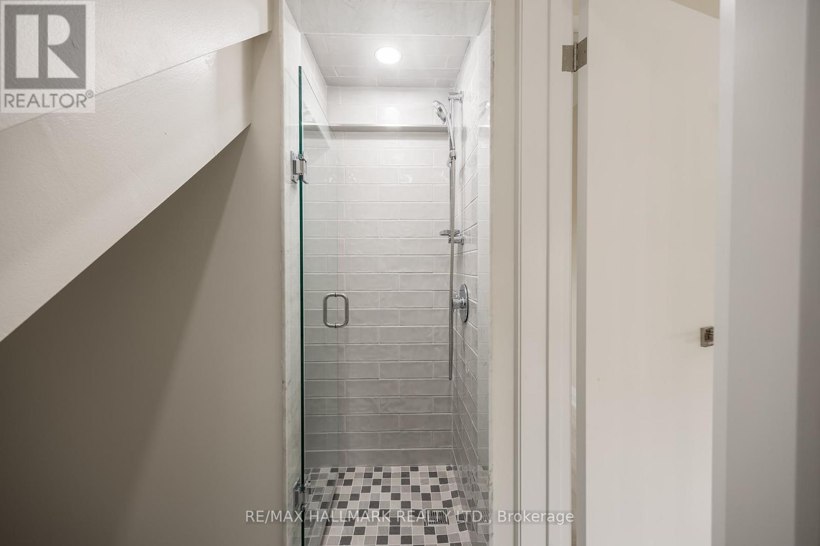 196 Livingstone Avenue, Toronto, Ontario  M6E 2M2 - Photo 10 - W13023542