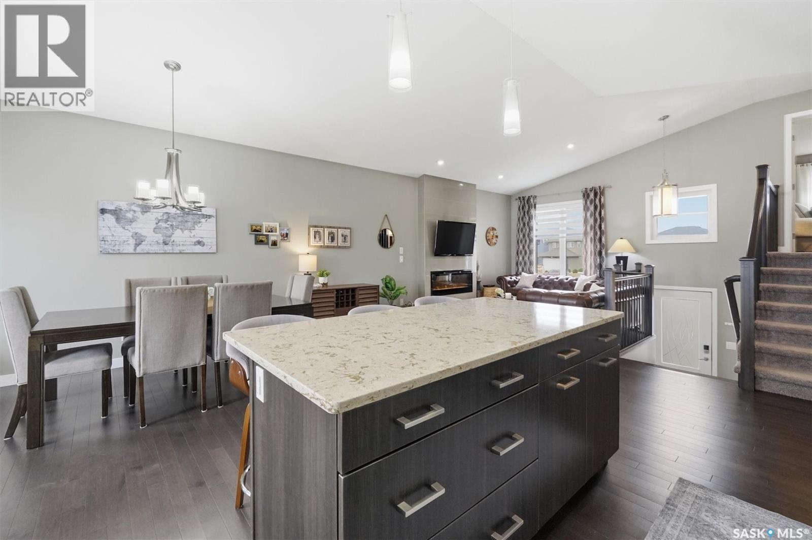 127 Schumacher Bay, Saskatoon, Saskatchewan  S7V 0H7 - Photo 13 - SK033371