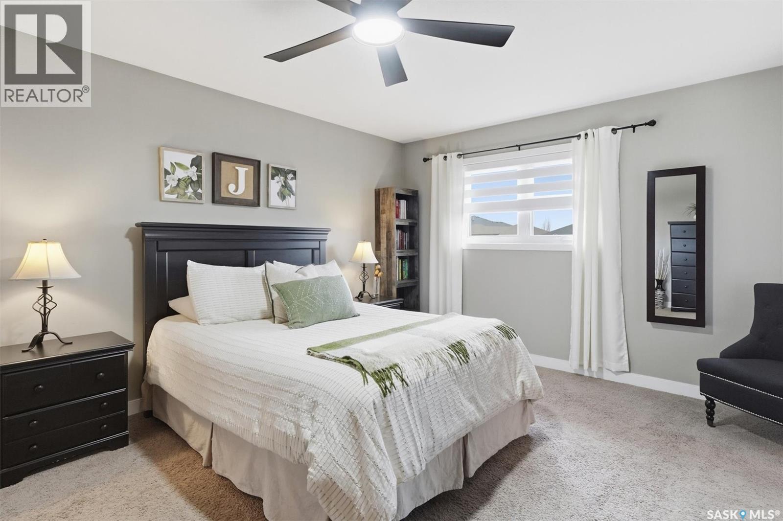 127 Schumacher Bay, Saskatoon, Saskatchewan  S7V 0H7 - Photo 18 - SK033371