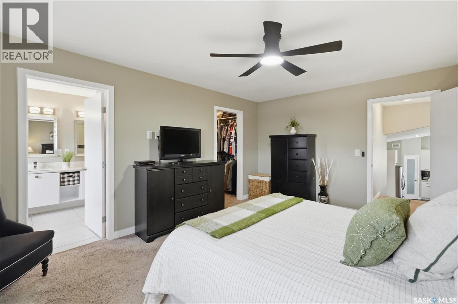 127 Schumacher Bay, Saskatoon, Saskatchewan  S7V 0H7 - Photo 20 - SK033371