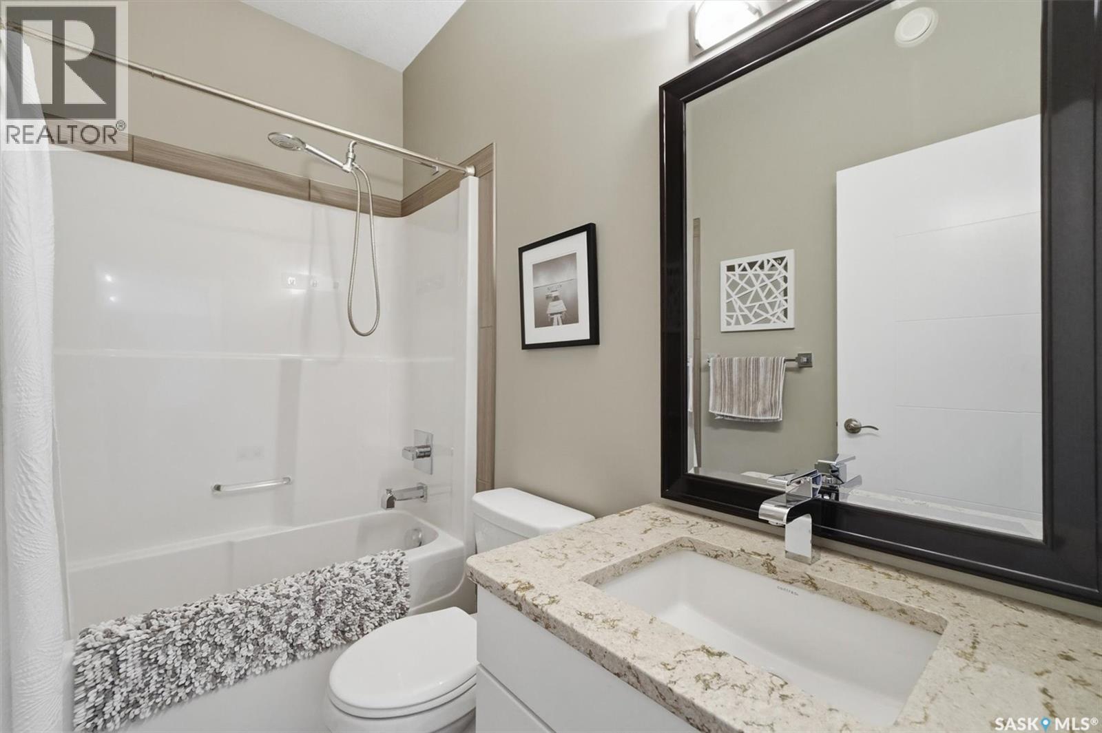 127 Schumacher Bay, Saskatoon, Saskatchewan  S7V 0H7 - Photo 27 - SK033371