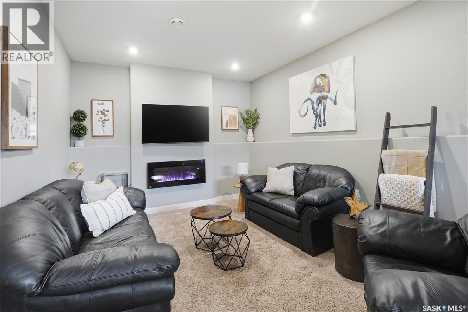 127 Schumacher Bay, Saskatoon, Saskatchewan  S7V 0H7 - Photo 32 - SK033371