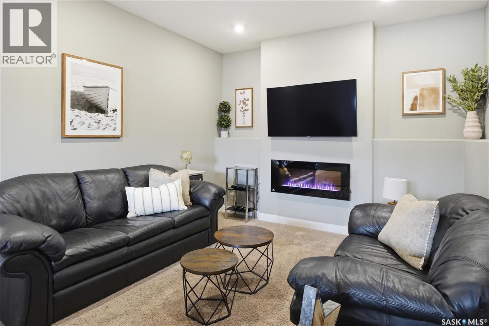 127 Schumacher Bay, Saskatoon, Saskatchewan  S7V 0H7 - Photo 33 - SK033371