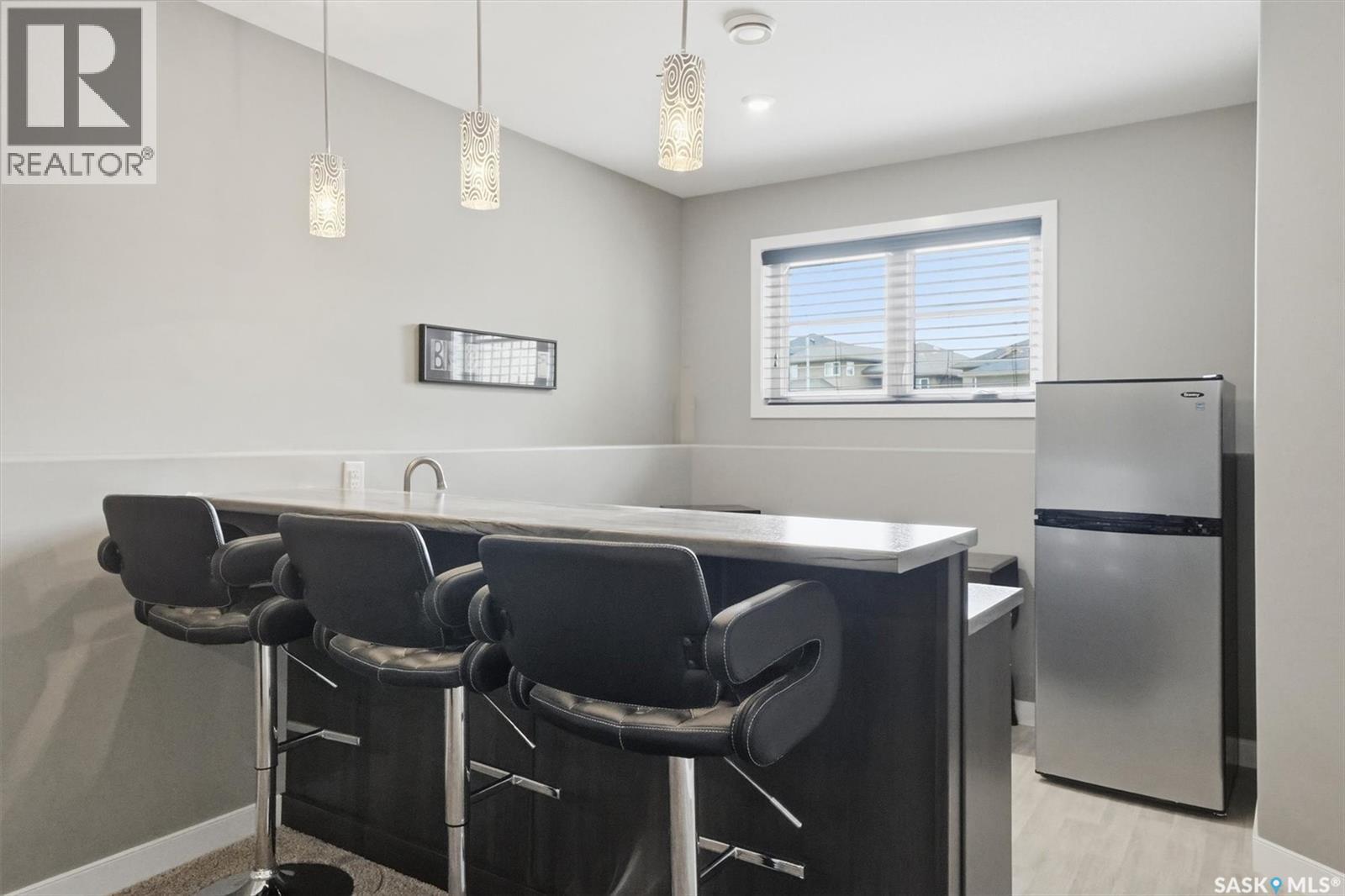 127 Schumacher Bay, Saskatoon, Saskatchewan  S7V 0H7 - Photo 35 - SK033371