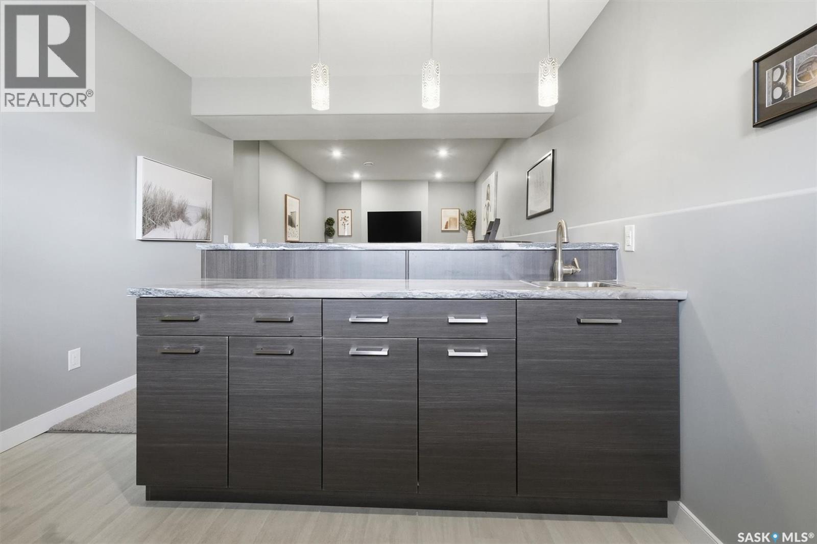 127 Schumacher Bay, Saskatoon, Saskatchewan  S7V 0H7 - Photo 36 - SK033371