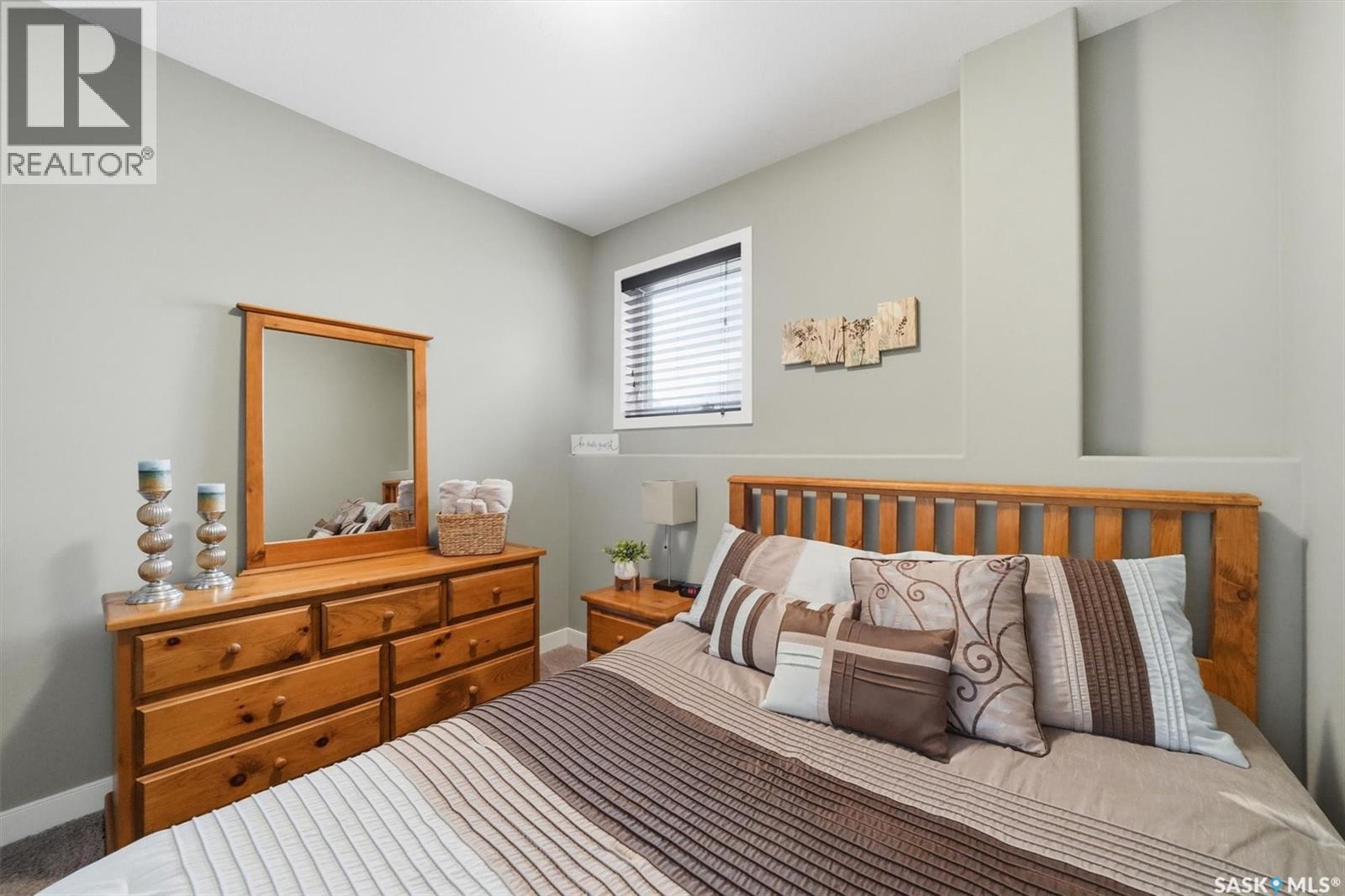 127 Schumacher Bay, Saskatoon, Saskatchewan  S7V 0H7 - Photo 42 - SK033371