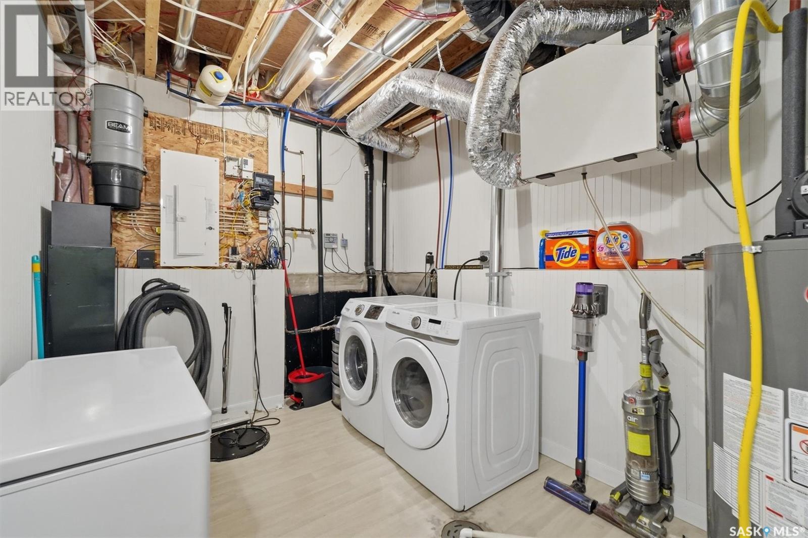 127 Schumacher Bay, Saskatoon, Saskatchewan  S7V 0H7 - Photo 43 - SK033371