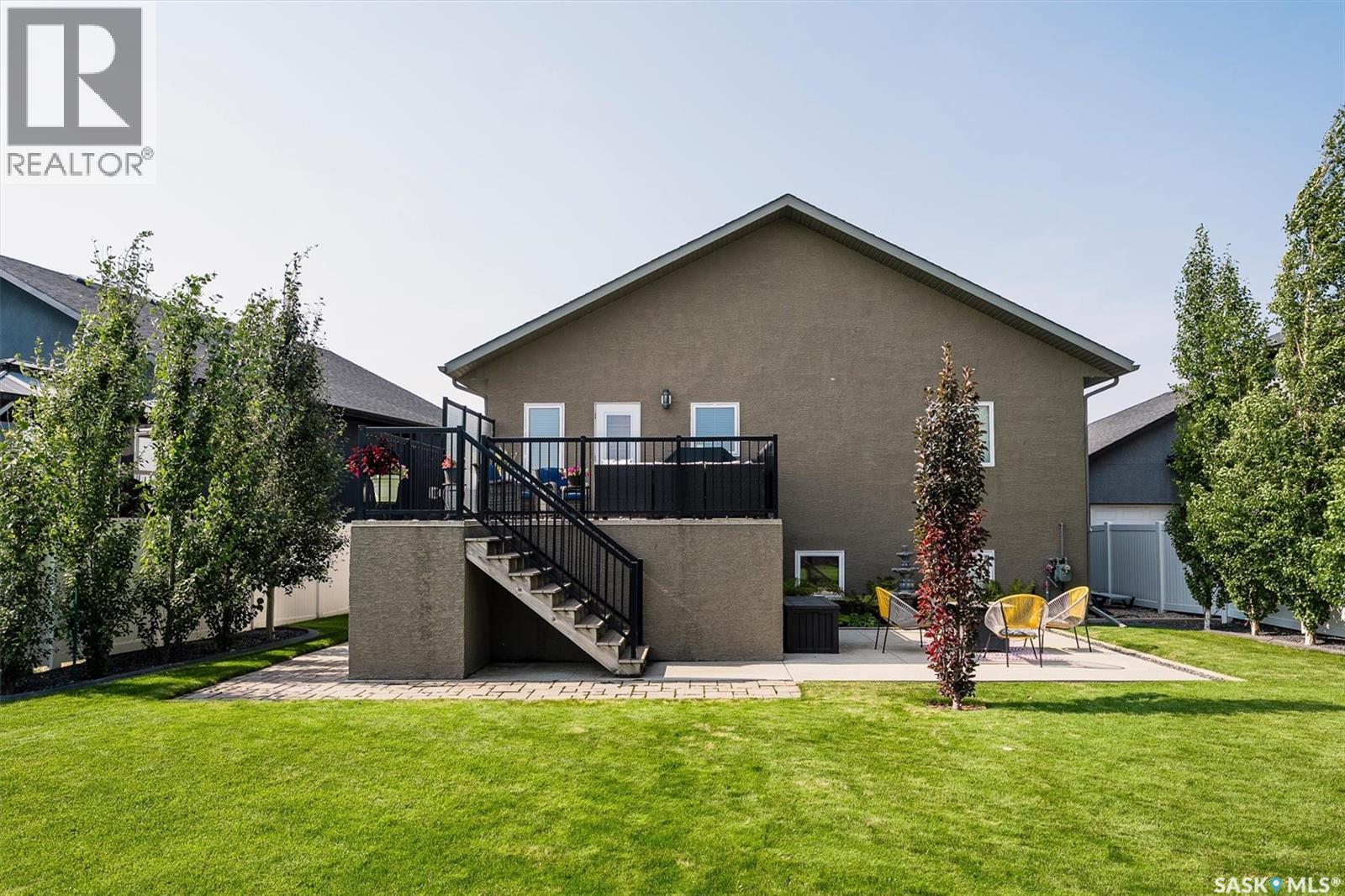 127 Schumacher Bay, Saskatoon, Saskatchewan  S7V 0H7 - Photo 45 - SK033371