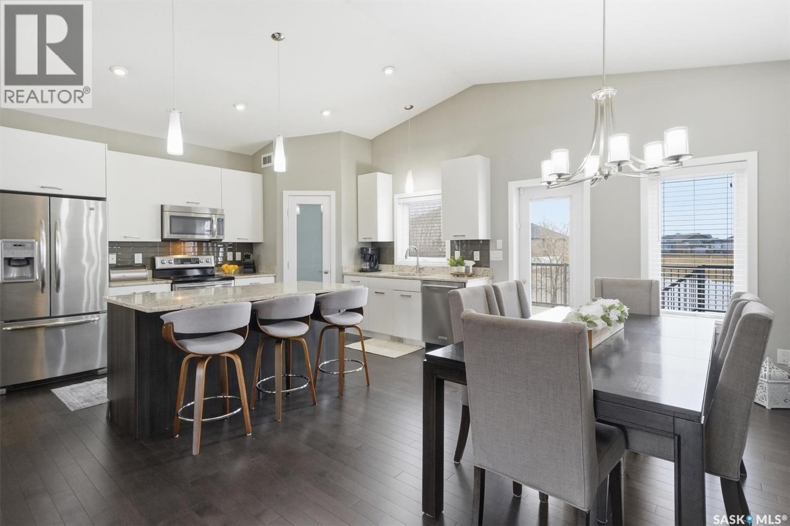 127 Schumacher Bay, Saskatoon, Saskatchewan  S7V 0H7 - Photo 7 - SK033371