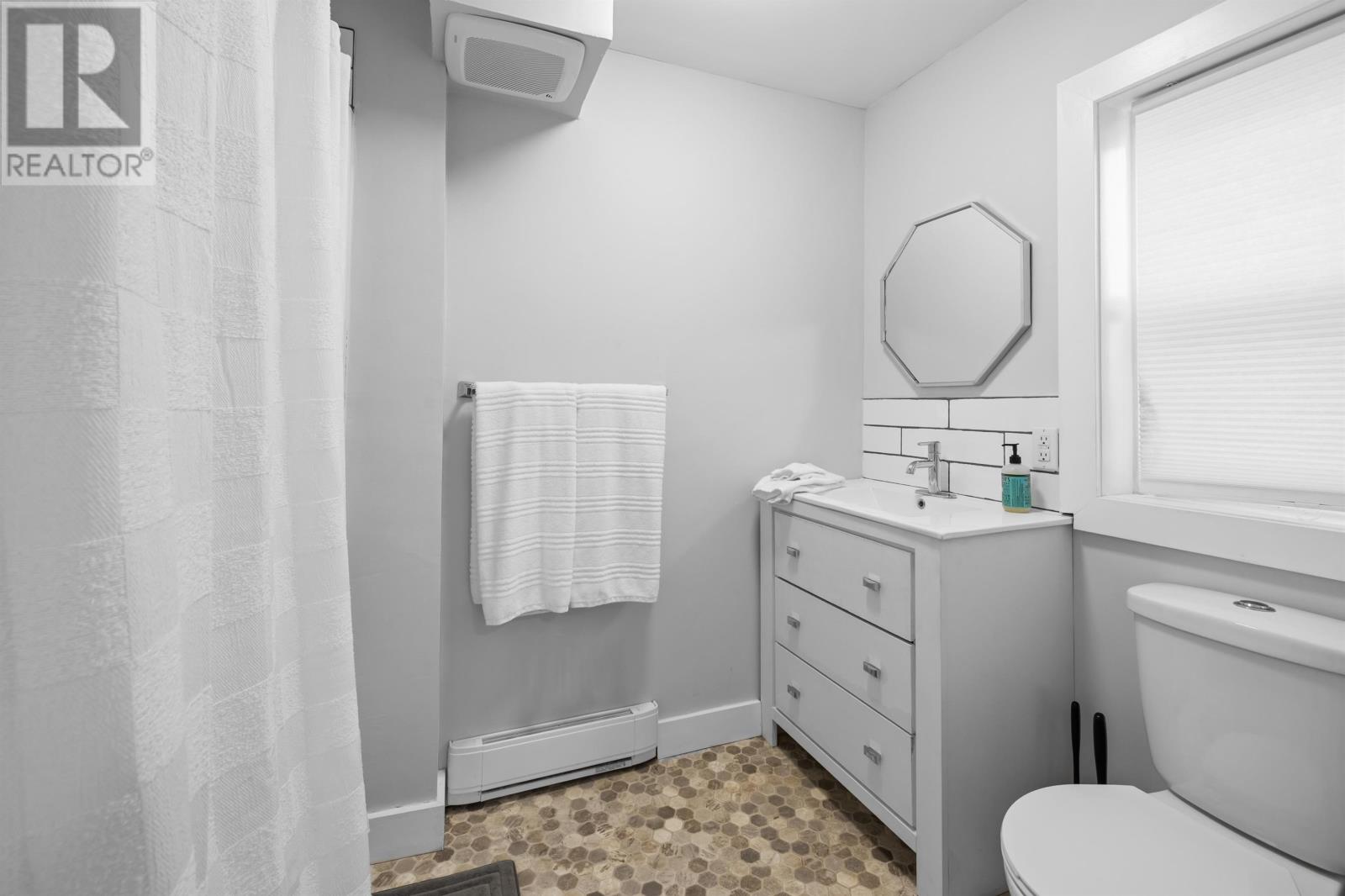 383 Queen Street, Charlottetown, Prince Edward Island  C1N 1X9 - Photo 31 - 202608071