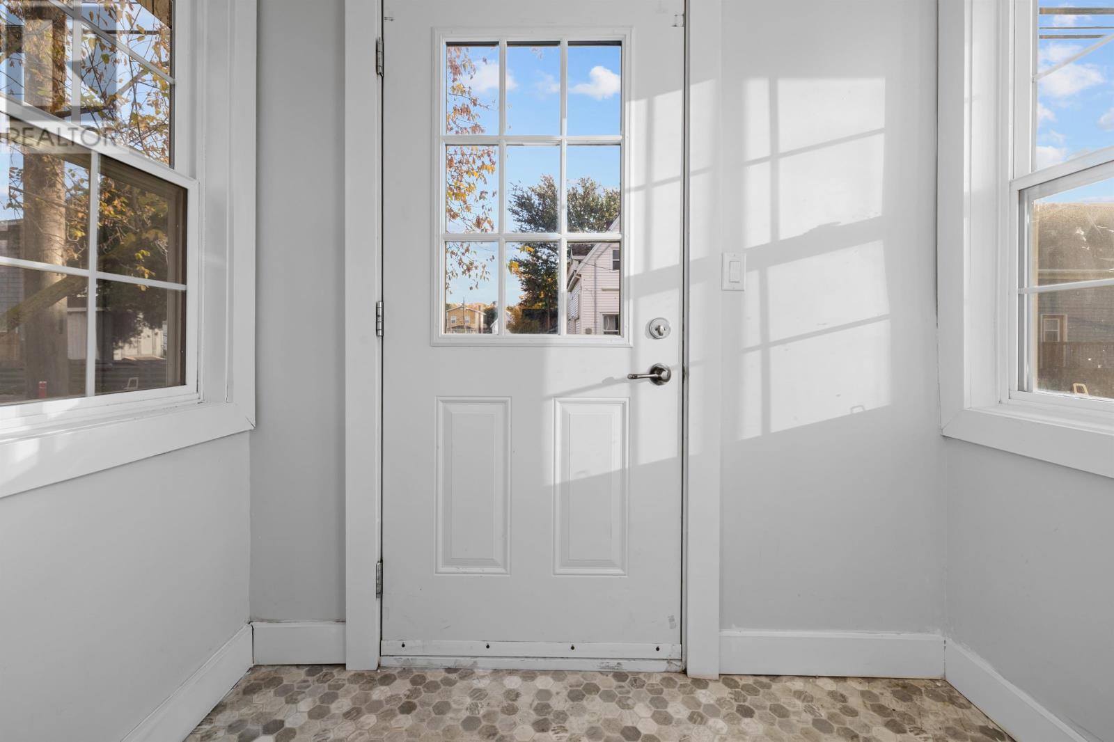 383 Queen Street, Charlottetown, Prince Edward Island  C1N 1X9 - Photo 32 - 202608071