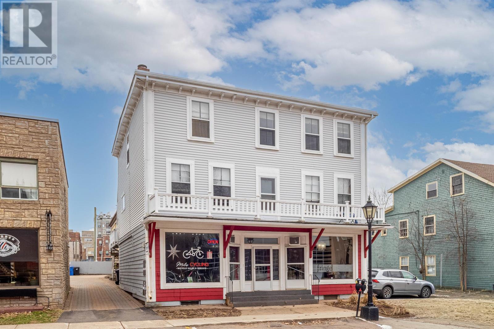 98 Kent Street, Charlottetown, Prince Edward Island  C1A 1M9 - Photo 3 - 202608065