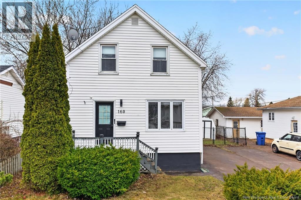 160 Spruce, Moncton, New Brunswick  E1C 7K3 - Photo 2 - NB132464