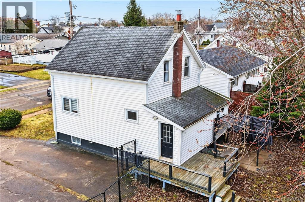 160 Spruce, Moncton, New Brunswick  E1C 7K3 - Photo 3 - NB132464