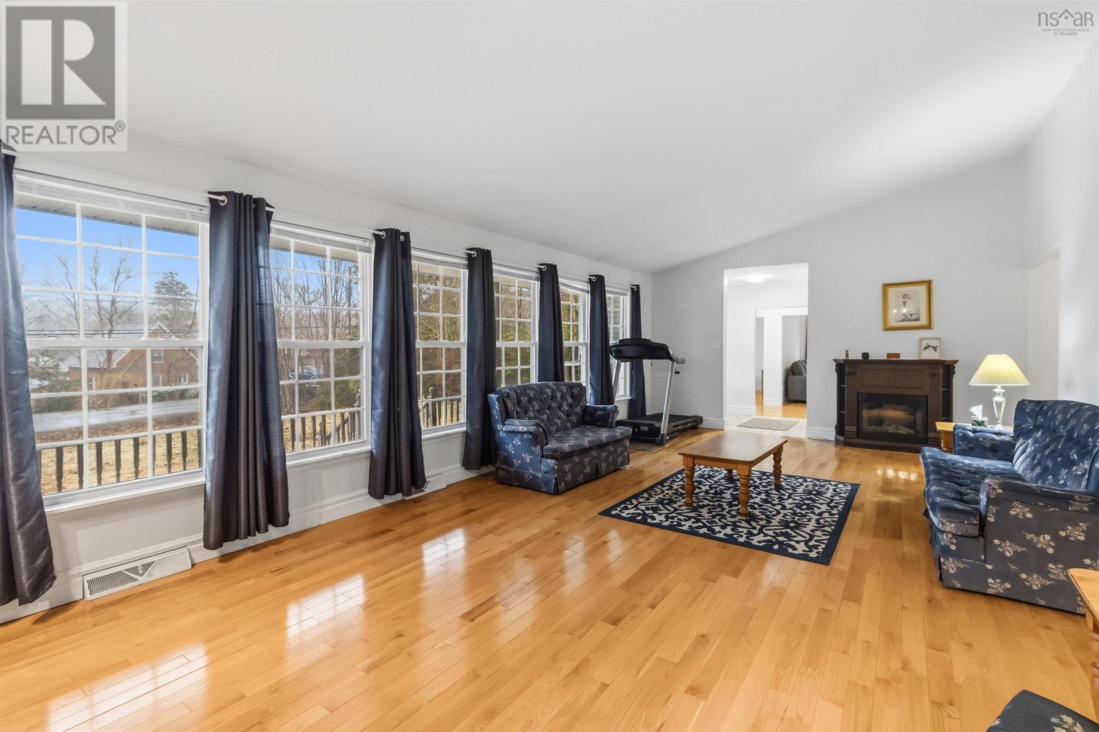 98 Ponderosa Drive, Lake Echo, Nova Scotia  B3E 1C9 - Photo 8 - 202608060