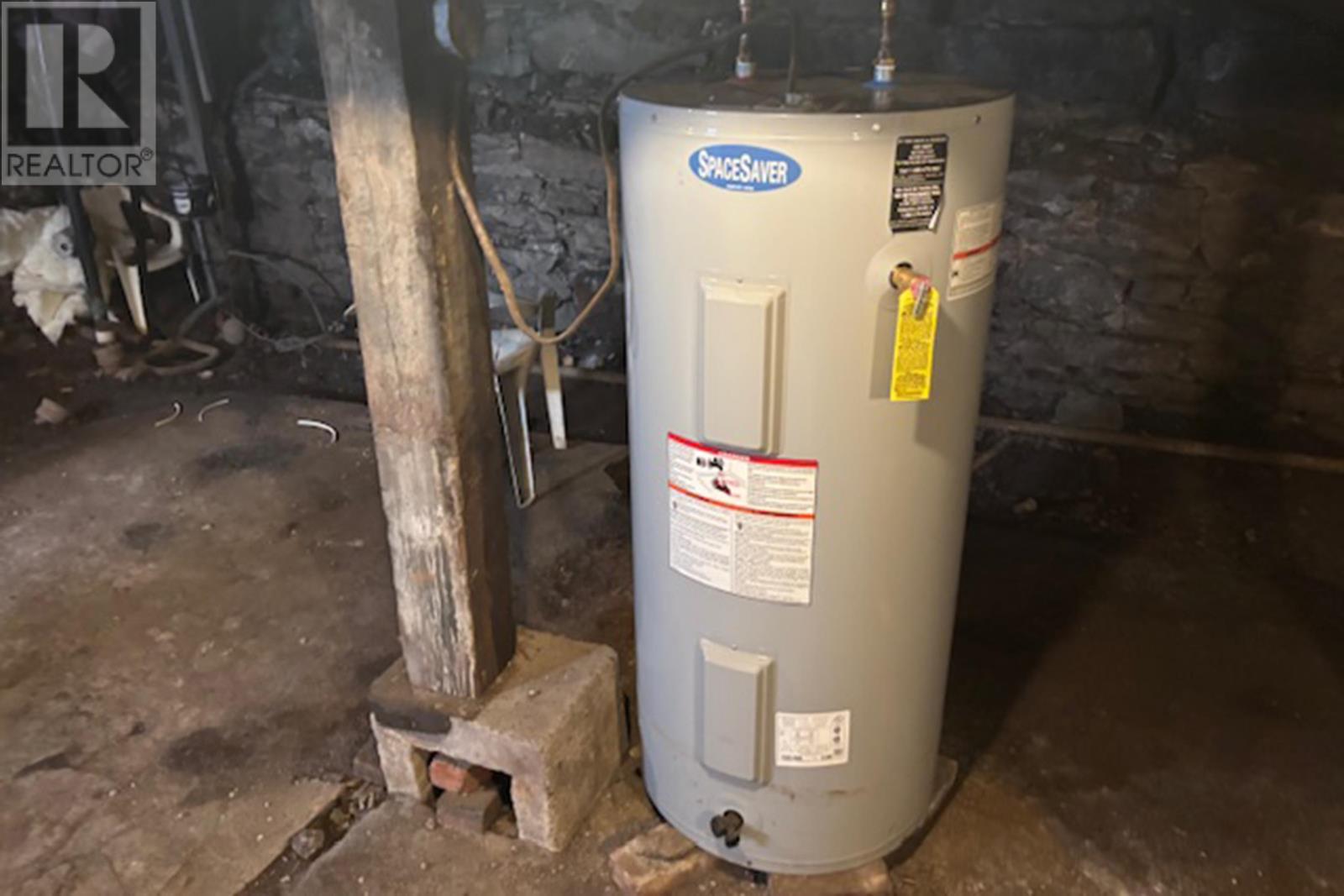 20 Park Street, Amherst, Nova Scotia  B4H 2R1 - Photo 13 - 202608066