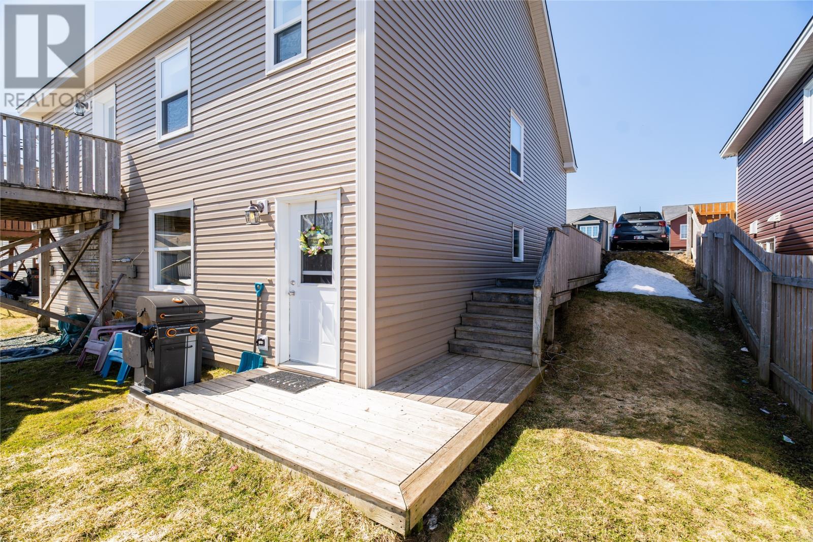 22 Bridgeport Street, Paradise, Newfoundland & Labrador  A1L 4C2 - Photo 3 - 1296355
