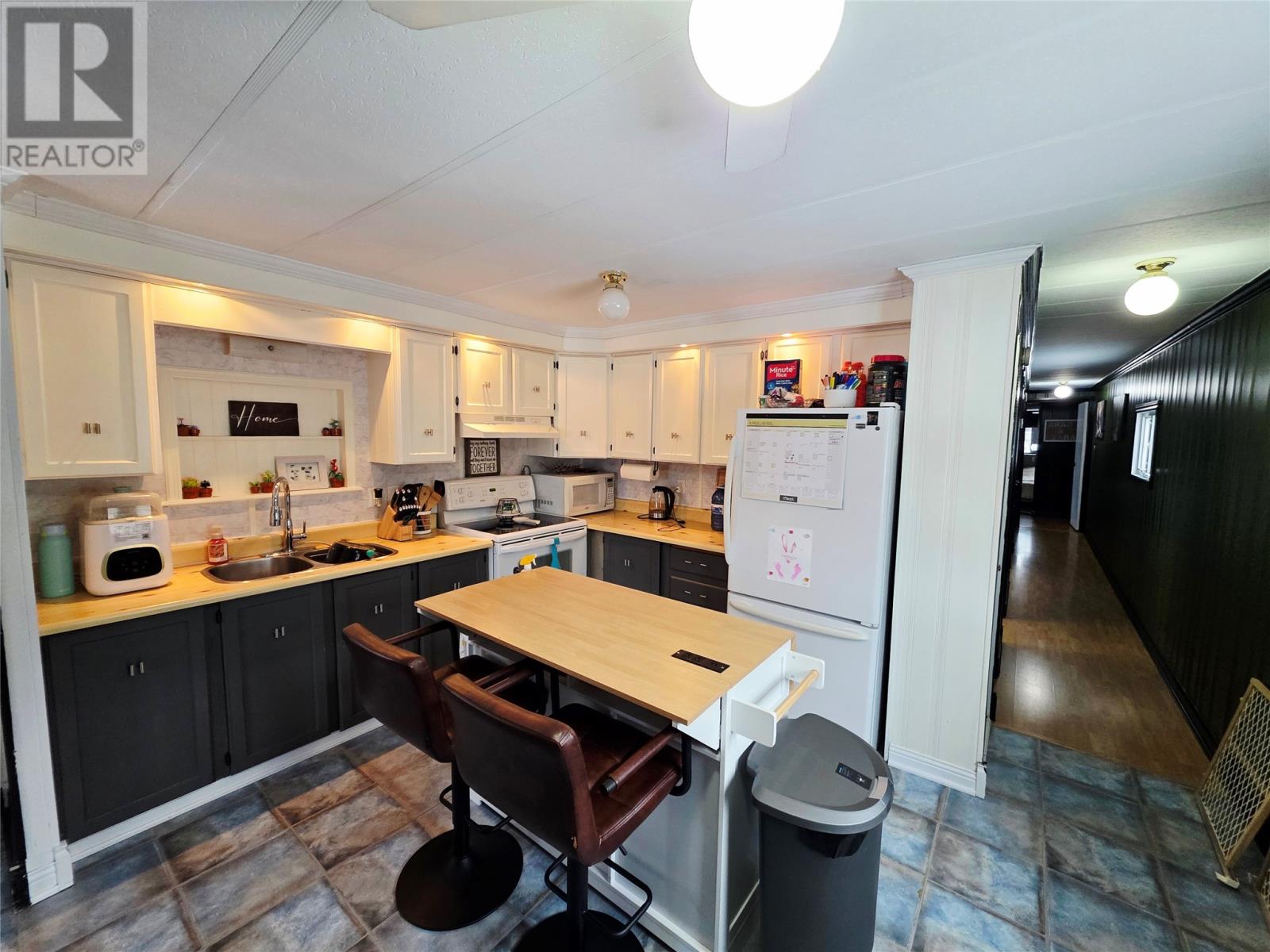 3028-3030 Walsh River Road, Labrador City, Newfoundland & Labrador  A2V 2S9 - Photo 4 - 1296339