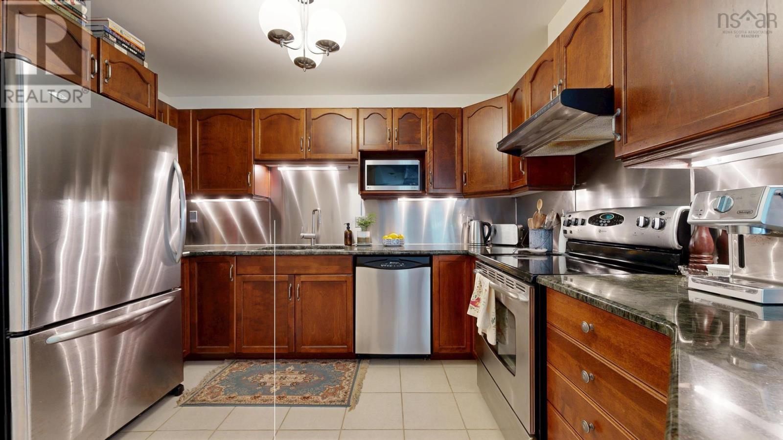 308 476 Main Street, Mahone Bay, Nova Scotia  B0J 2E0 - Photo 11 - 202603998