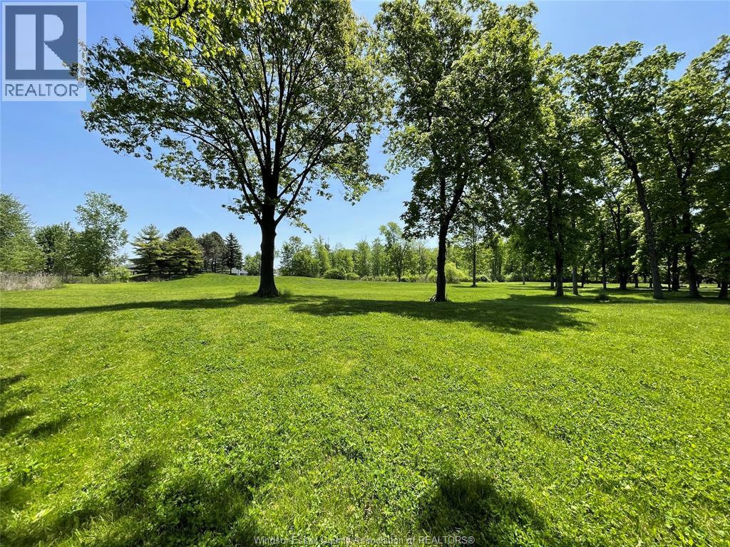 329 Crystal Bay Drive, Amherstburg, Ontario  N9V 4A7 - Photo 4 - 26008694