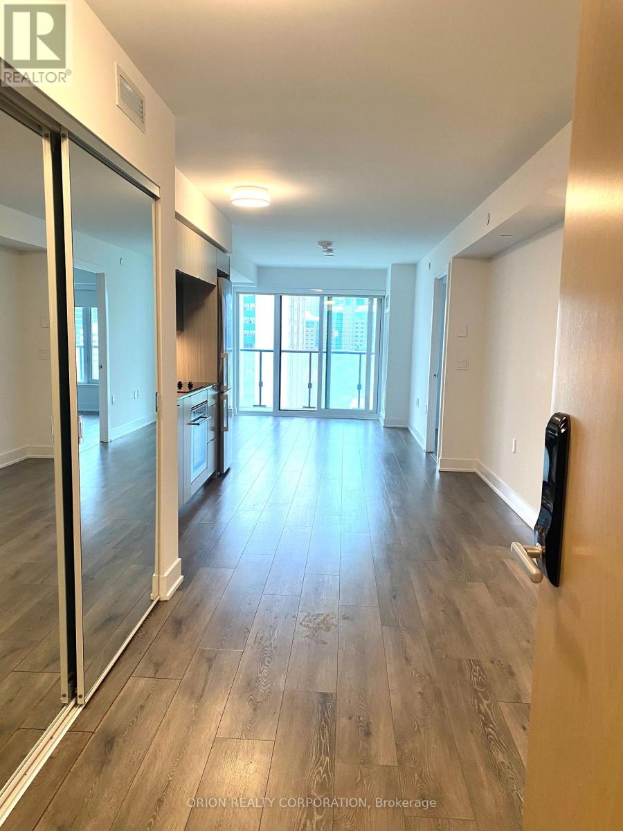 910 - 575 Bloor Street E, Toronto, Ontario  M4X 1J8 - Photo 5 - C12953090