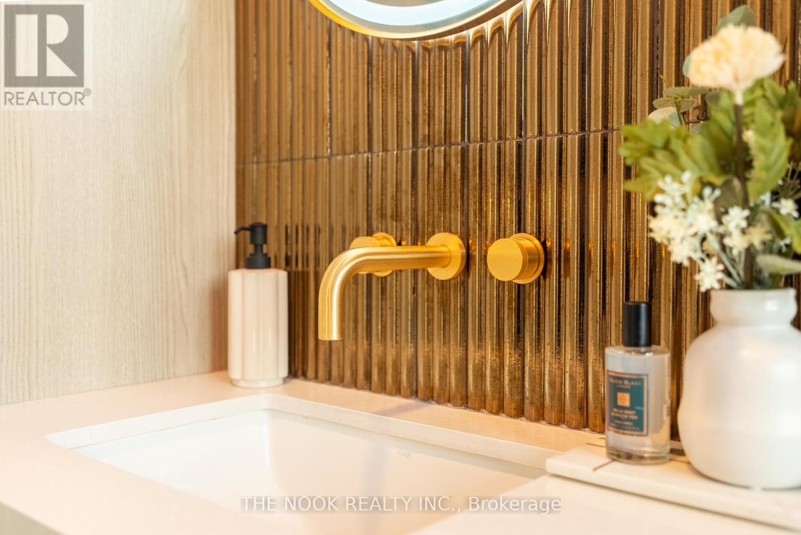 500 Dufferin Street, Toronto, Ontario  M6K 2A6 - Photo 29 - C13023620