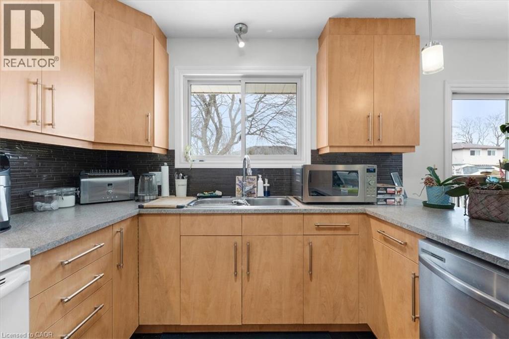 26 Wiltshire Drive, Brantford, Ontario  N3R 5A9 - Photo 11 - 40822685