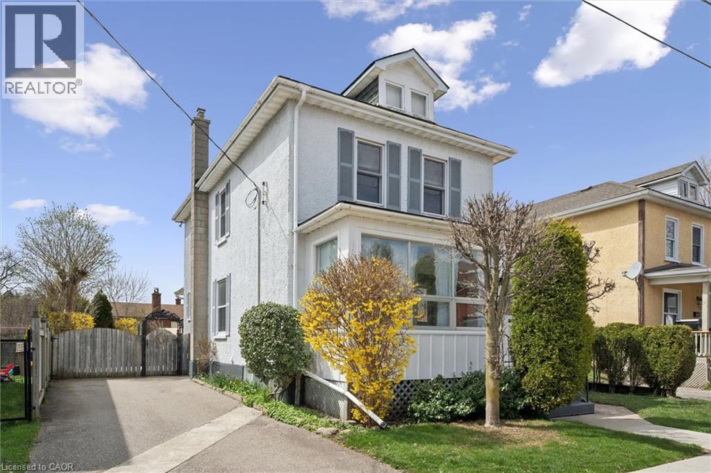 96 Glenmorris Street, Cambridge, Ontario  N1S 2Y9 - Photo 3 - 40821821