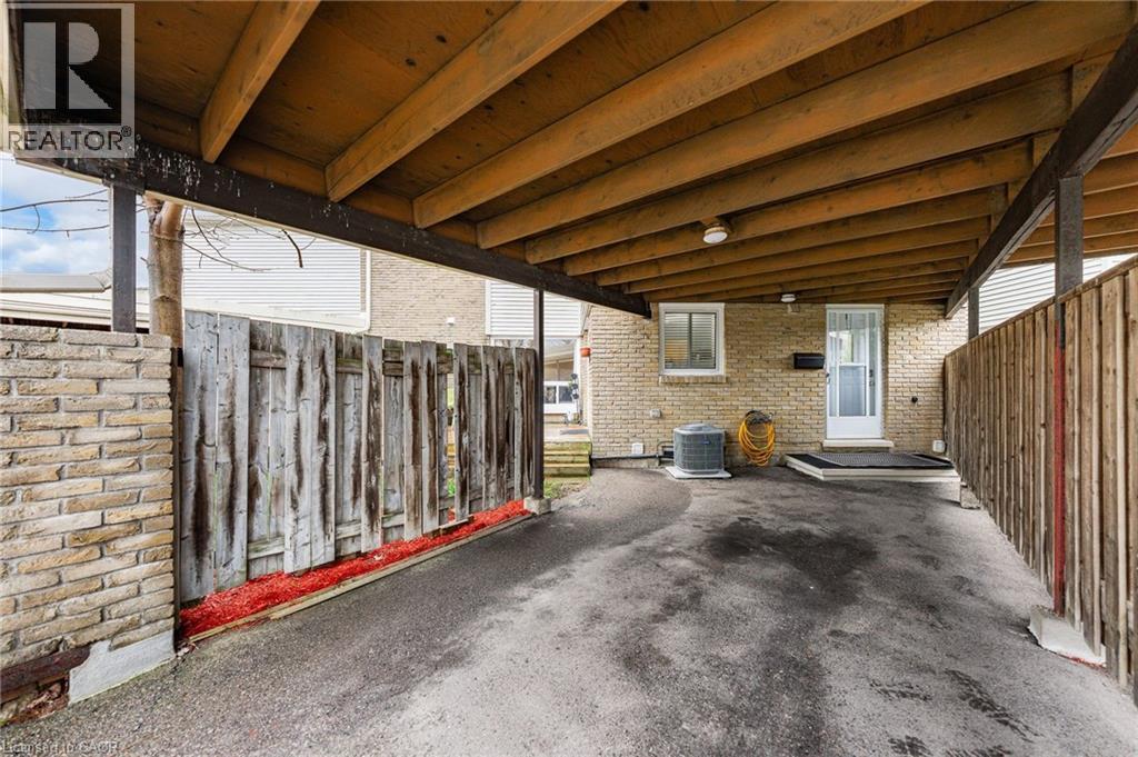 415 Morgan Avenue Unit# 8, Kitchener, Ontario  N2A 2V6 - Photo 3 - 40822013