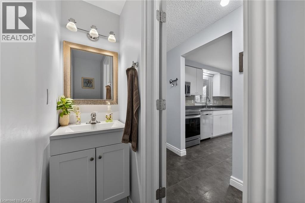 415 Morgan Avenue Unit# 8, Kitchener, Ontario  N2A 2V6 - Photo 13 - 40822013