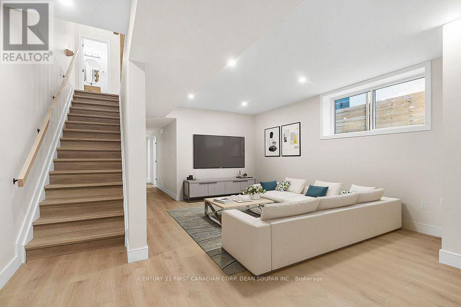 Photo 21 of 50 for 858 William Street