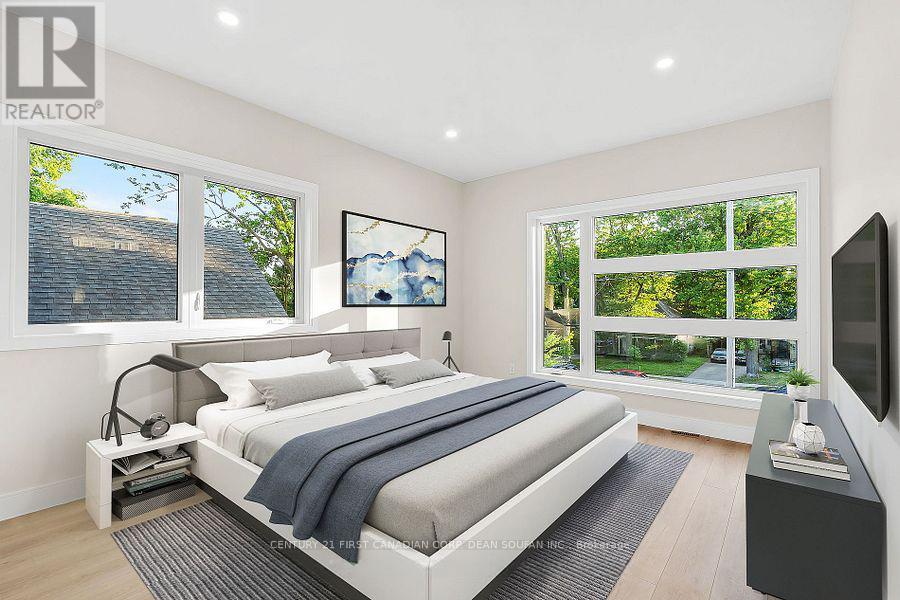 Photo 24 of 50 for 858 William Street