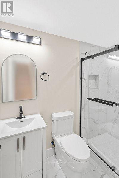 Photo 43 of 50 for 858 William Street