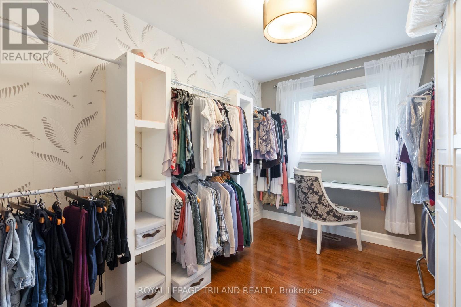 Photo 20 of 38 for 41 Dunwich Drive