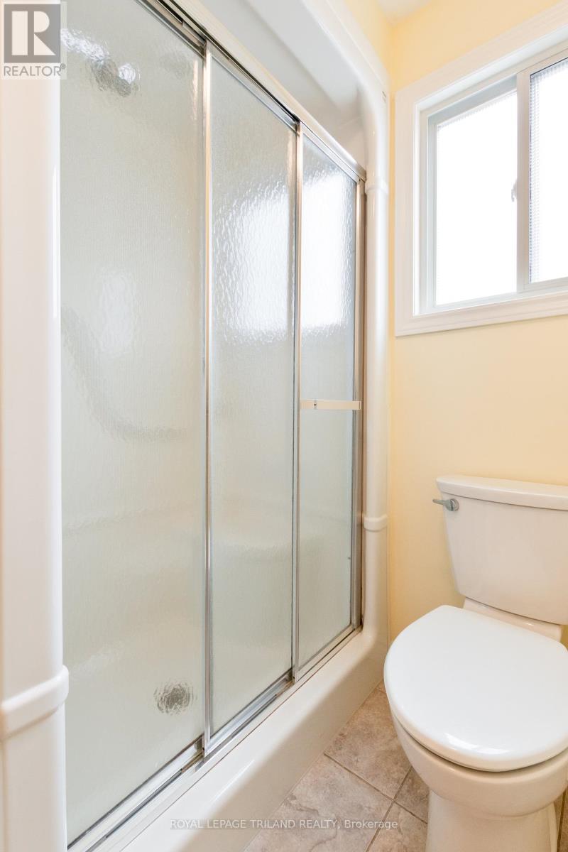 Photo 21 of 39 for 87 Pine Valley Drive