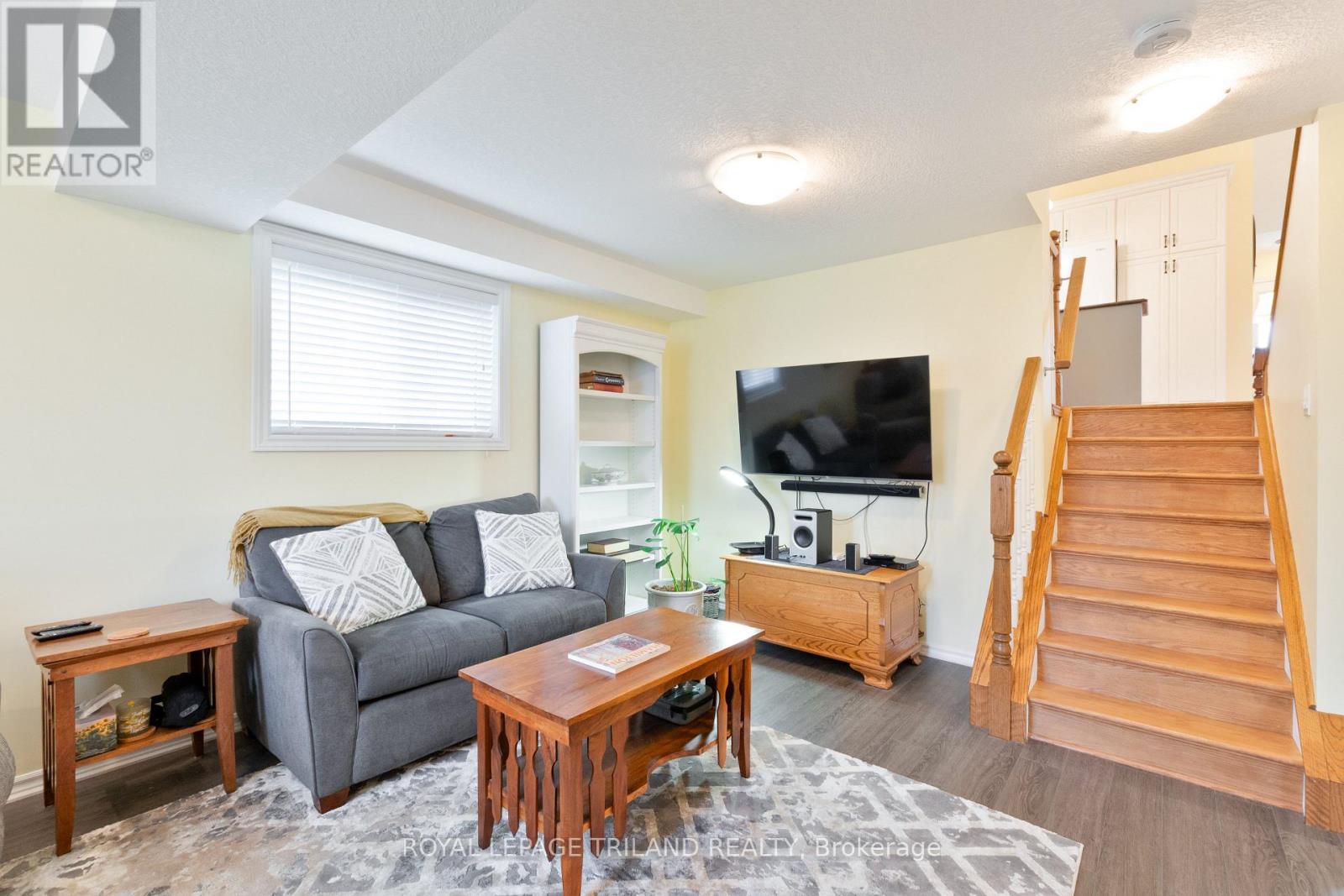 Photo 25 of 39 for 87 Pine Valley Drive