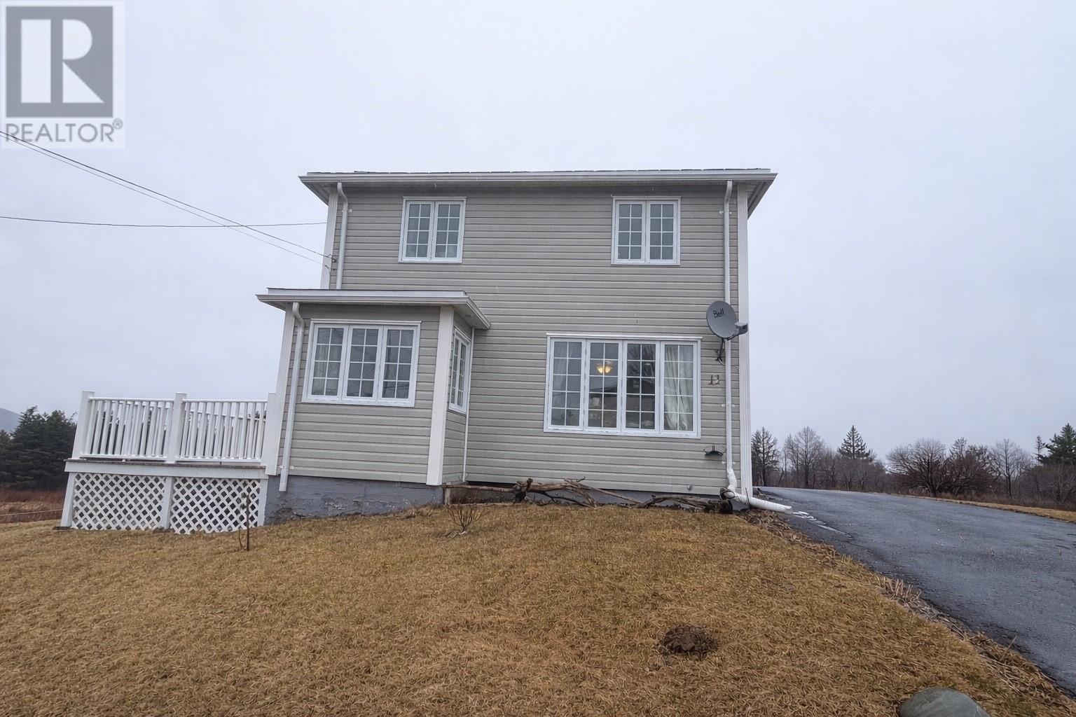11 Southern Cove Road, Chapel Arm, Newfoundland & Labrador  A0B 1L0 - Photo 1 - 1296327