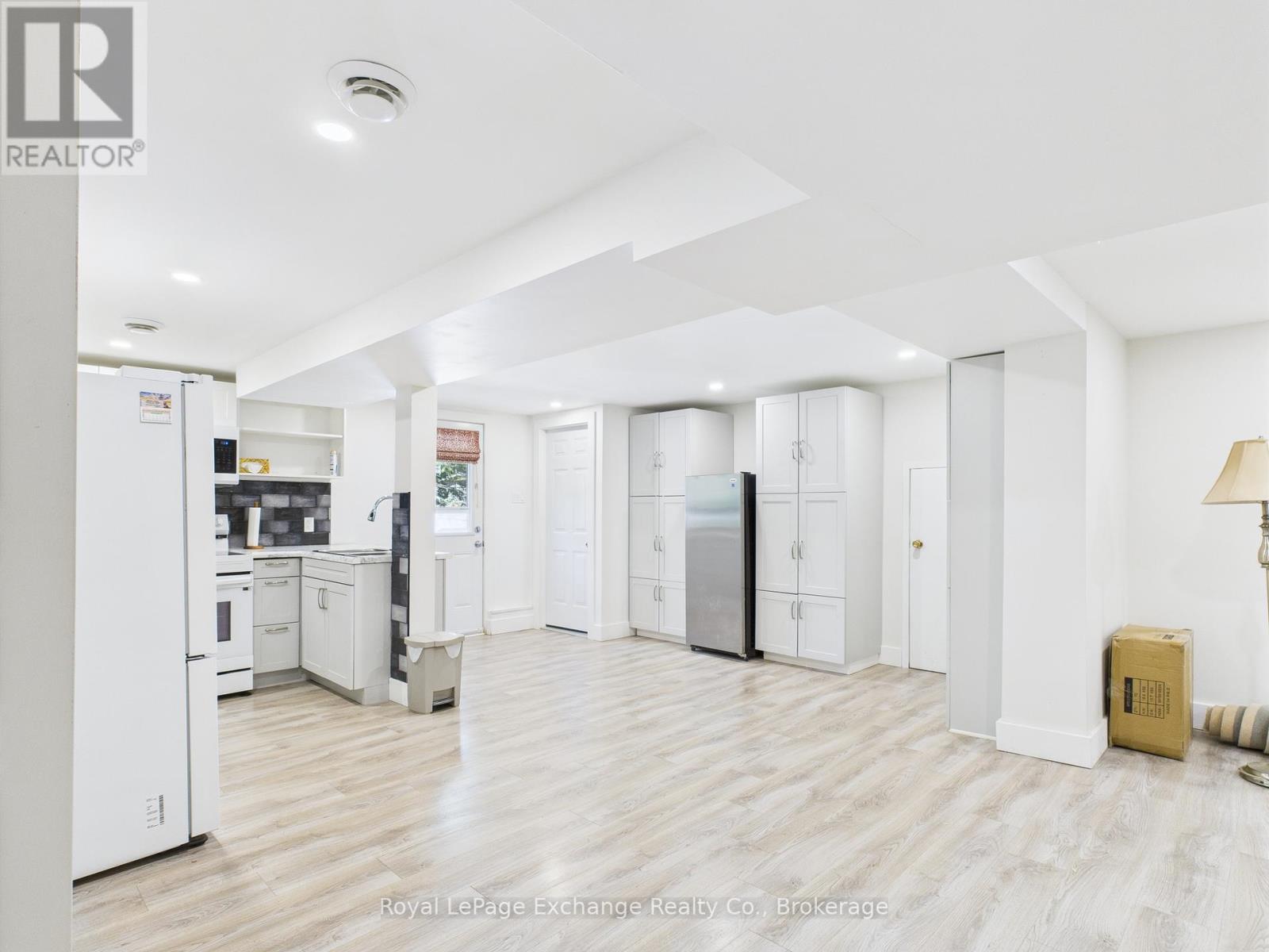 105 Menomini Road, Huron-Kinloss, Ontario  N2Z 2X3 - Photo 25 - X12830830