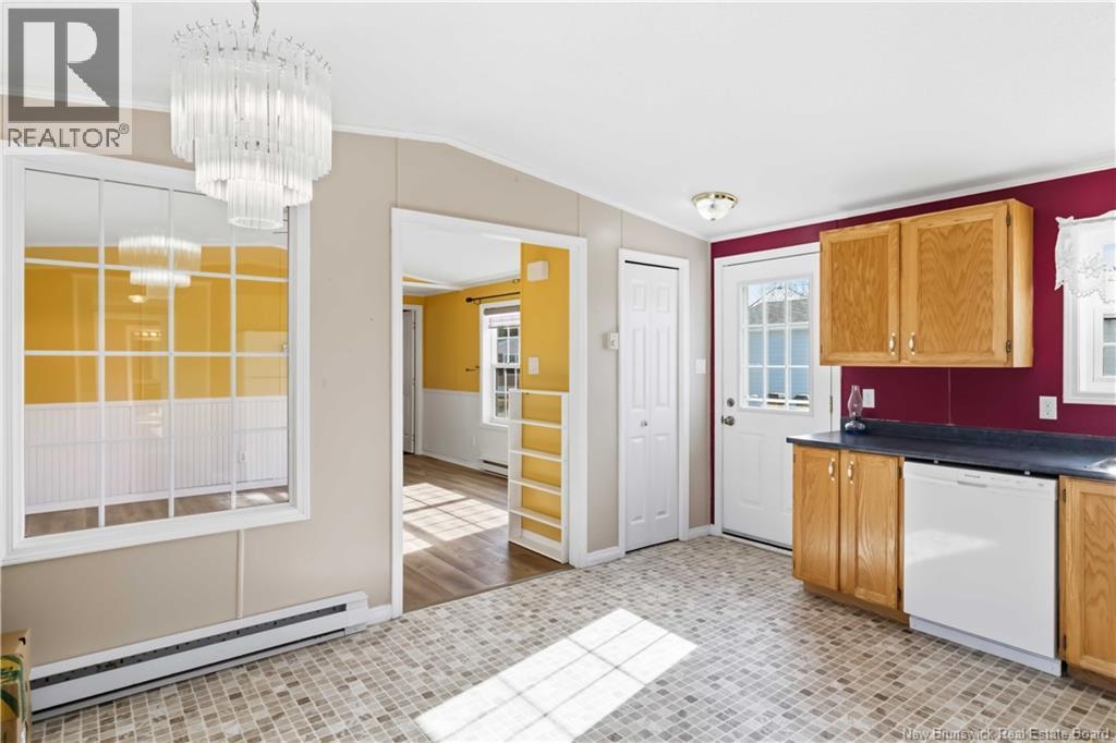 36 Jacob Street, Fredericton, New Brunswick  E3G 0E1 - Photo 3 - NB137614