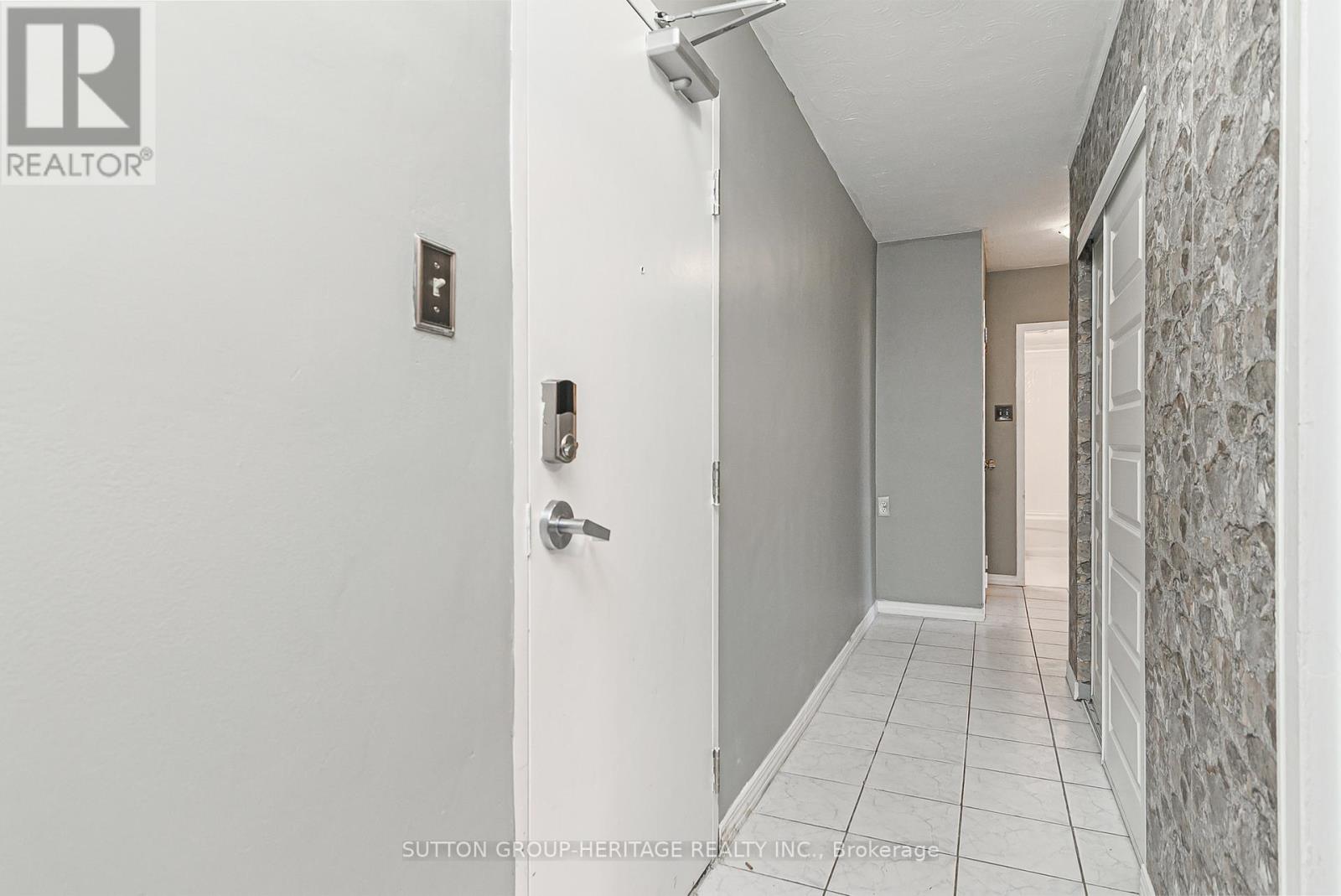 605 - 2245 Eglinton Avenue E, Toronto, Ontario  M1K 2N3 - Photo 5 - E13023588