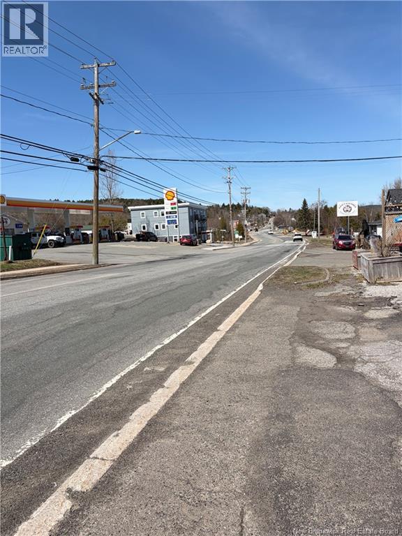 198 Rivervvalley Drive, Grand Bay-Westfield, New Brunswick  E5K 1A4 - Photo 9 - NB137210