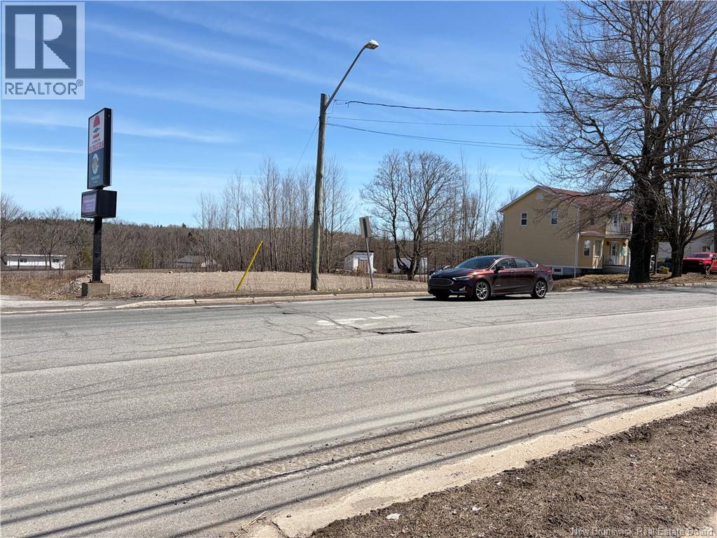 198 Rivervvalley Drive, Grand Bay-Westfield, New Brunswick  E5K 1A4 - Photo 11 - NB137210