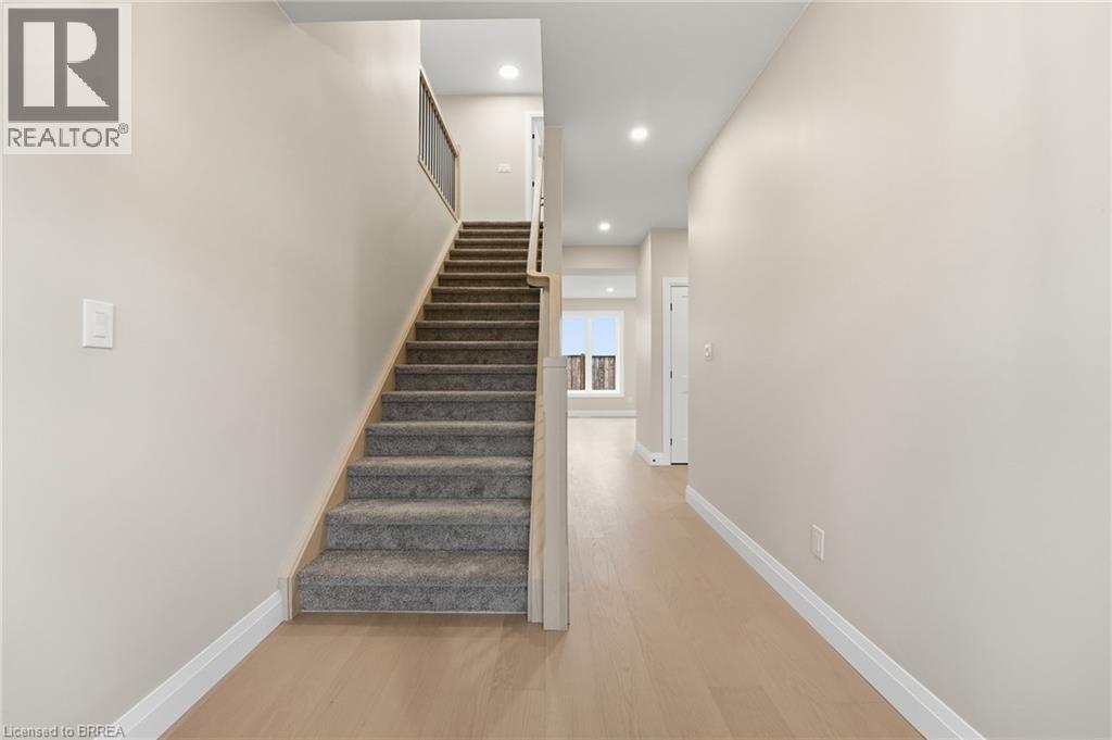 102 Oak Avenue, Paris, Ontario  N3L 0J6 - Photo 4 - 40797541