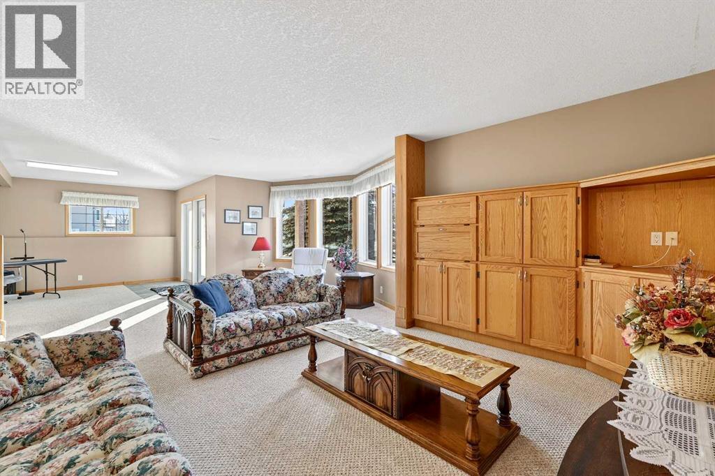 328 Parkview Estates, Strathmore, Alberta  T1P 1K8 - Photo 31 - A2301675